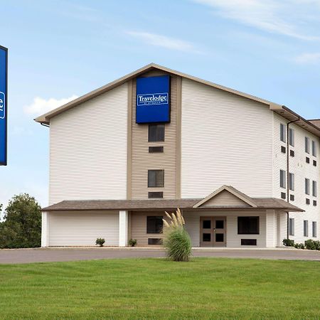 Travelodge By Wyndham Livonia Exterior foto